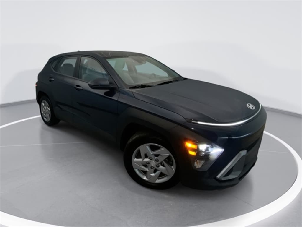 Used 2025 Hyundai Kona SE SUV