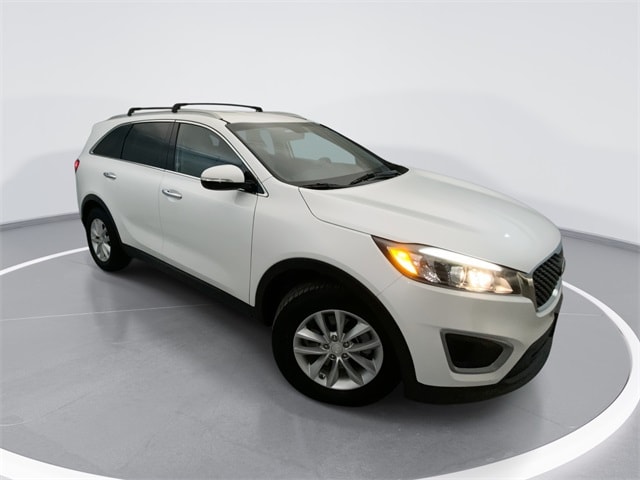 2018 Kia Sorento LX's photo