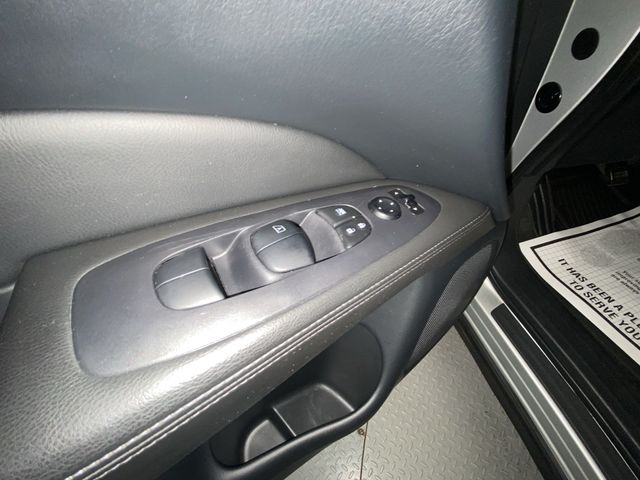 2019 Nissan Pathfinder S - Photo 13