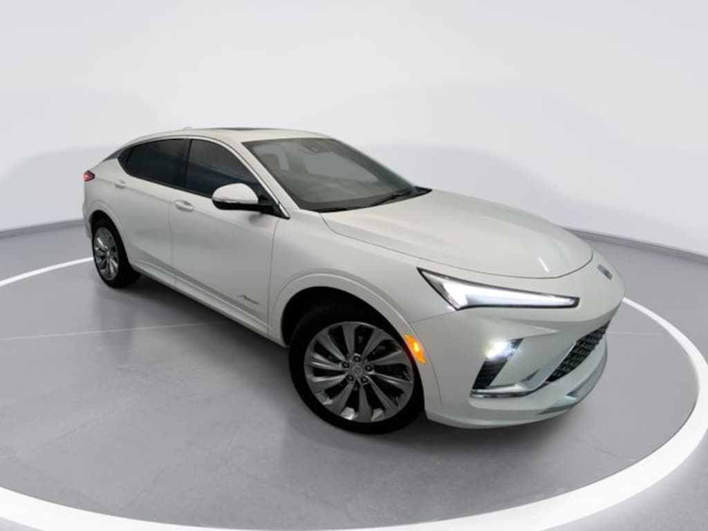 Used 2025 Buick Envista Avenir SUV