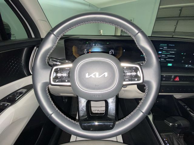 2025 Kia Sorento S - Photo 14