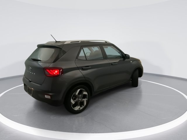 2024 Hyundai Venue SEL - Photo 6
