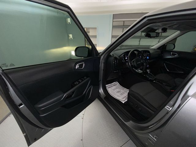 2023 Kia Soul EX - Photo 11