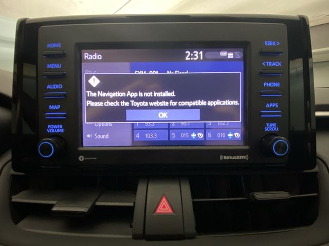 2022 Toyota RAV4 XLE - Photo 18