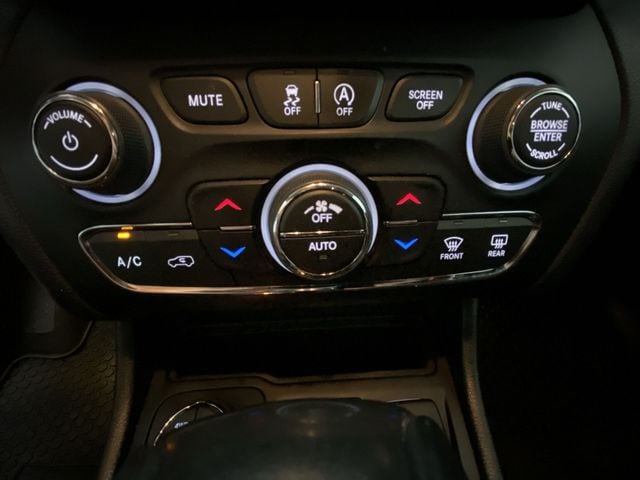 2022 Jeep Cherokee Trailhawk - Photo 18