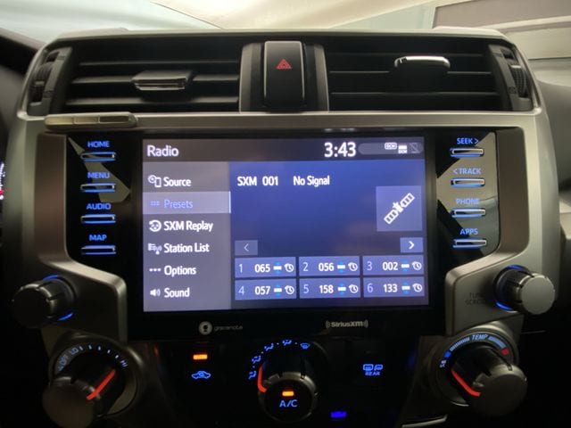 2020 Toyota 4Runner SR5 - Photo 16