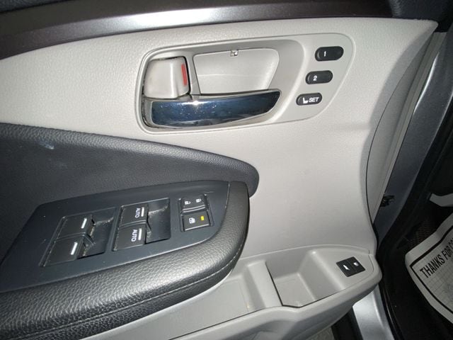 2022 Honda Pilot SE - Photo 13