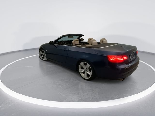 2011 BMW 3 Series 328i - Photo 4