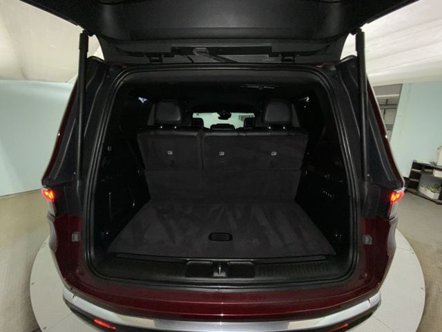 2022 Jeep Wagoneer Series III - Photo 24