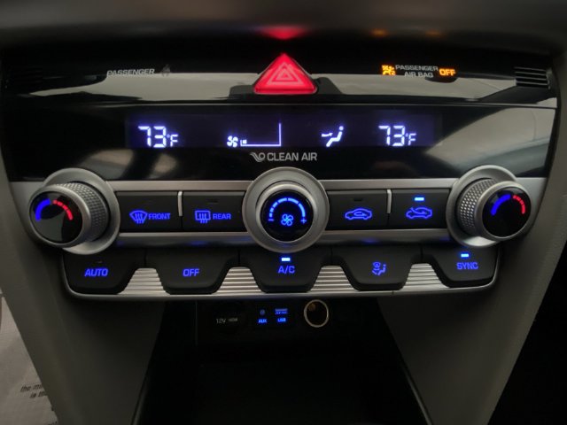 2020 Hyundai Elantra SE - Photo 17