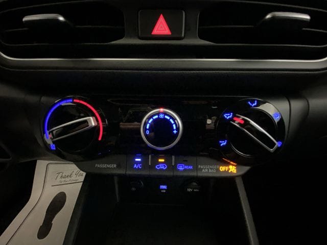 2023 Hyundai Kona SE - Photo 18