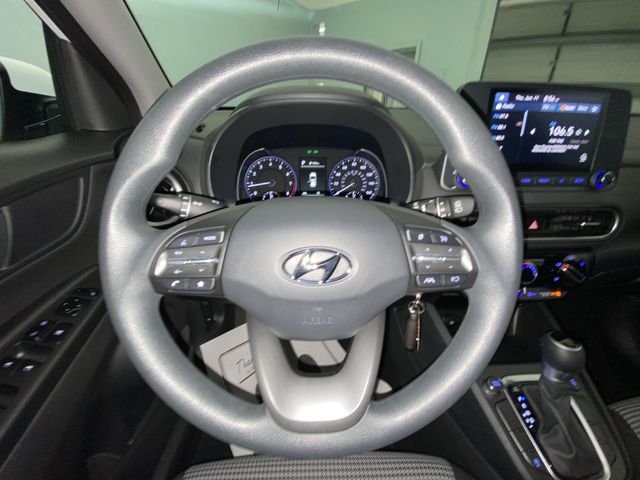 2023 Hyundai Kona SE - Photo 14