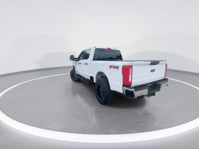 2025 Ford F-250 Super Duty XLT - Photo 7