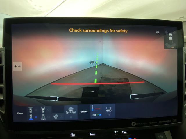 2023 Toyota Tundra Platinum - Photo 17
