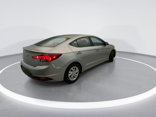 2020 Hyundai Elantra SE - Photo 6