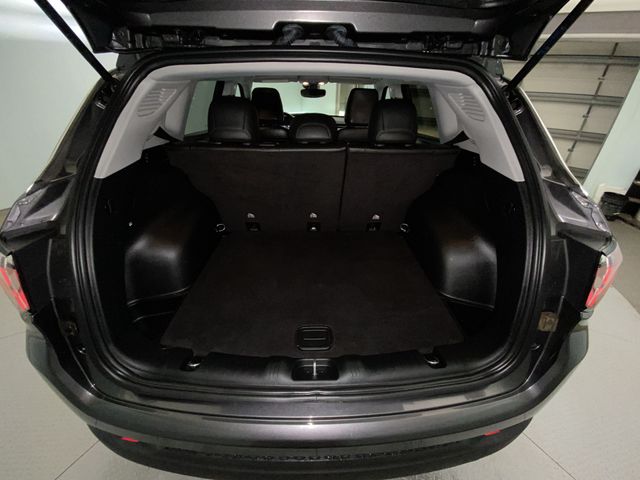 2022 Jeep Compass Latitude Lux - Photo 22