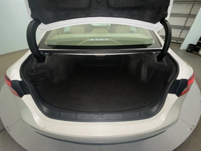 2016 Toyota Avalon Limited - Photo 24