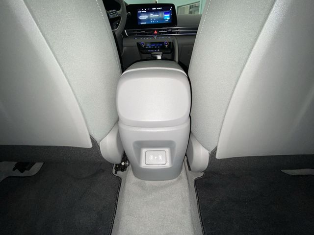 2024 Hyundai Elantra SEL - Photo 28