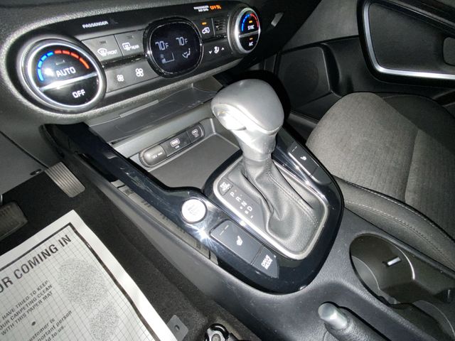 2023 Kia Soul EX - Photo 20