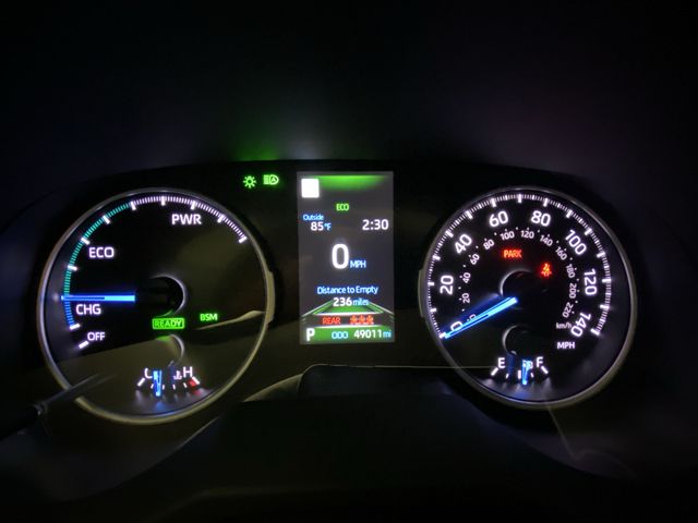 2022 Toyota RAV4 XLE - Photo 15