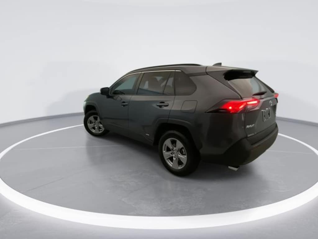 Used 2022 Toyota RAV4 Hybrid XLE SUV