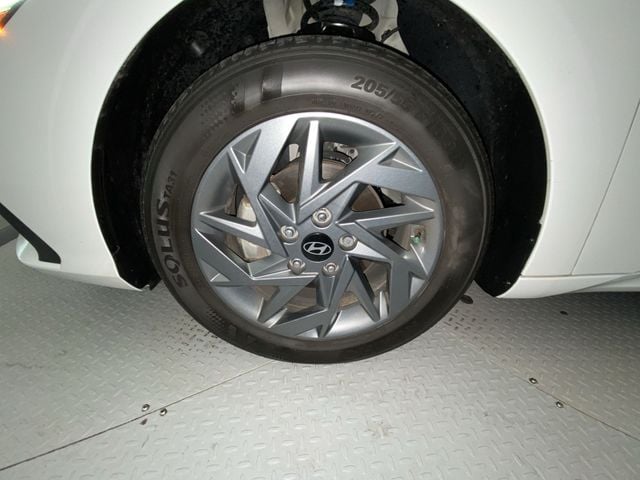 2024 Hyundai Elantra SEL - Photo 10