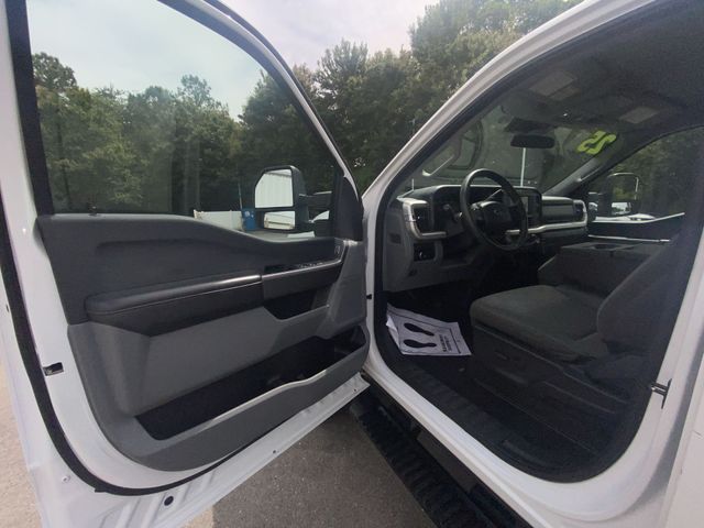 2025 Ford F-250 Super Duty XLT - Photo 11