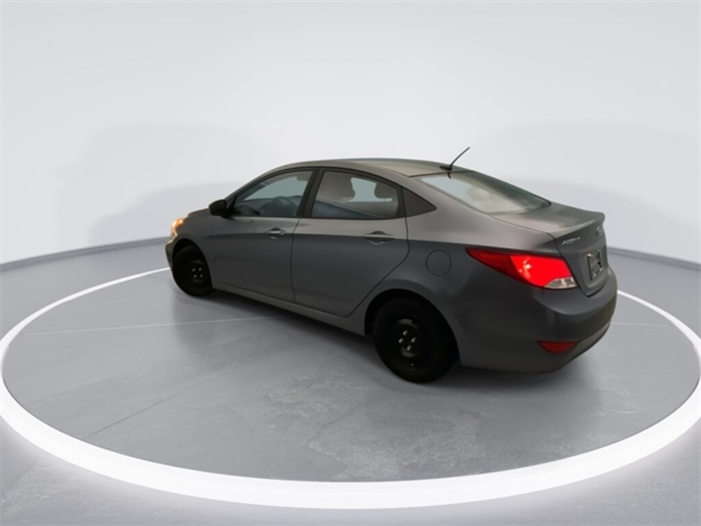 Used 2016 Hyundai Accent SE Sedan