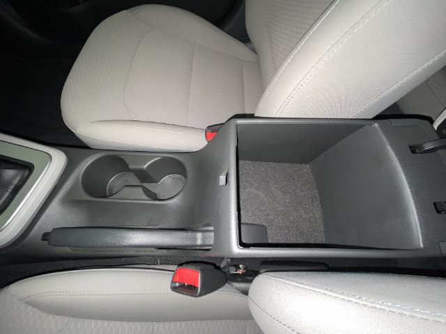 2020 Hyundai Elantra SE - Photo 20