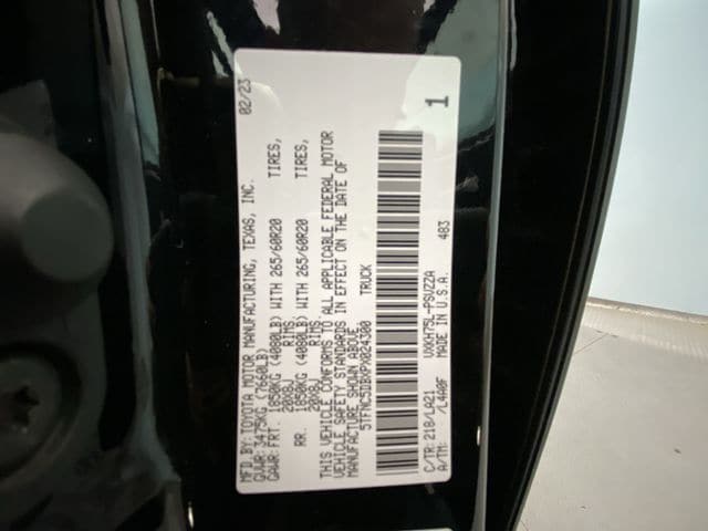 2023 Toyota Tundra Platinum - Photo 28