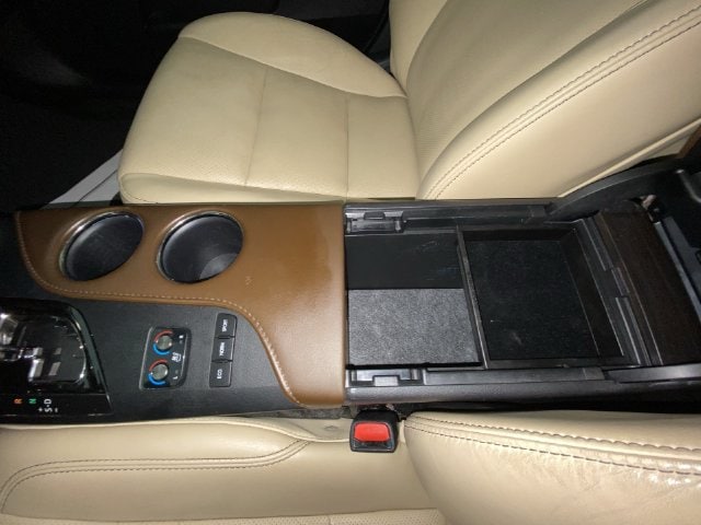 2016 Toyota Avalon Limited - Photo 21