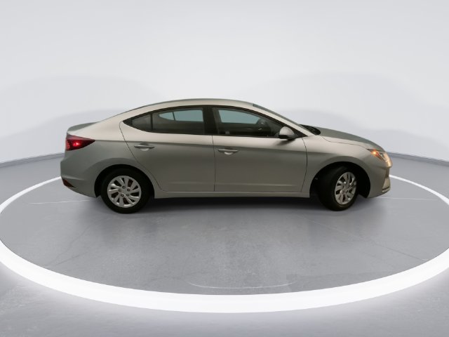2020 Hyundai Elantra SE - Photo 7