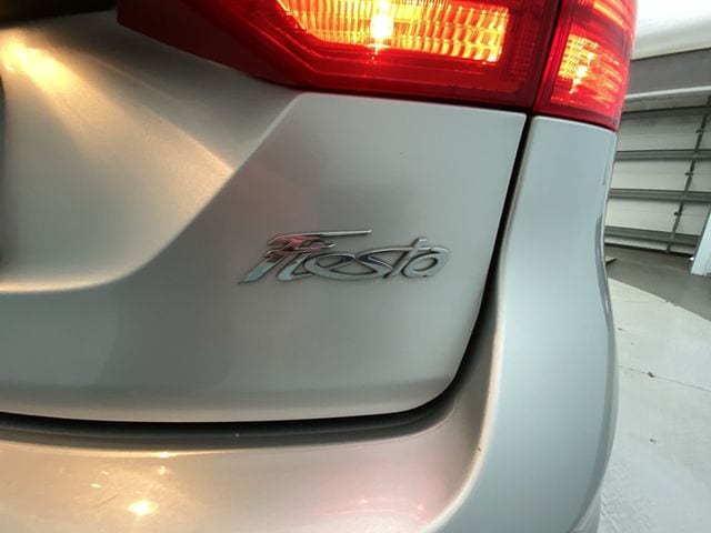 2016 Ford Fiesta S - Photo 21