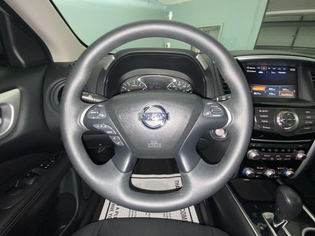 2019 Nissan Pathfinder S - Photo 14