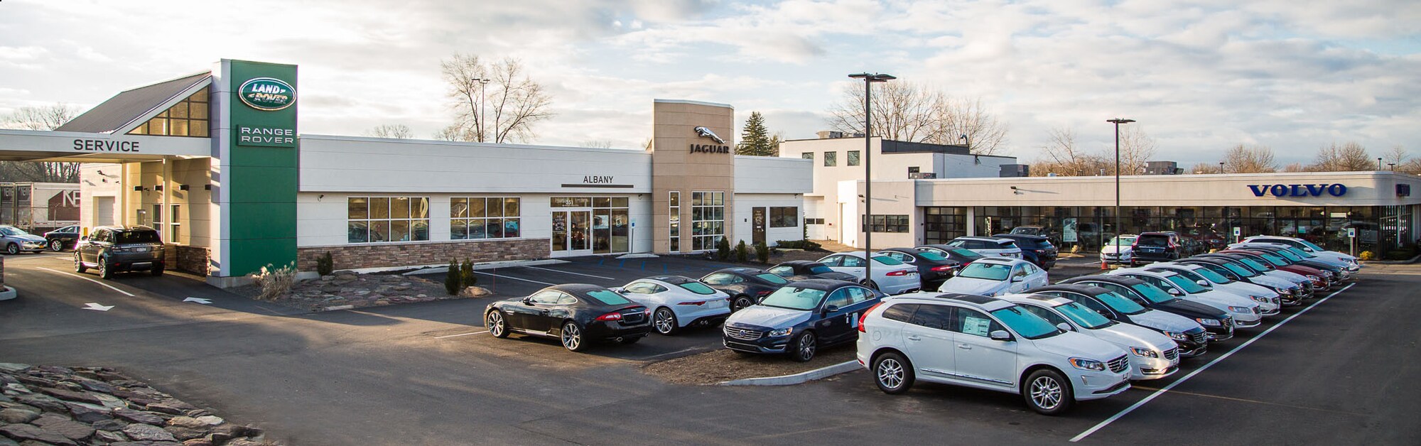 Capital Luxury Cars New Dealership in Albany, NY