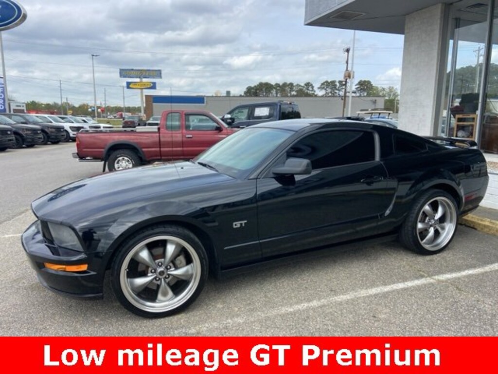 Used 2007 Ford Mustang Coupe
