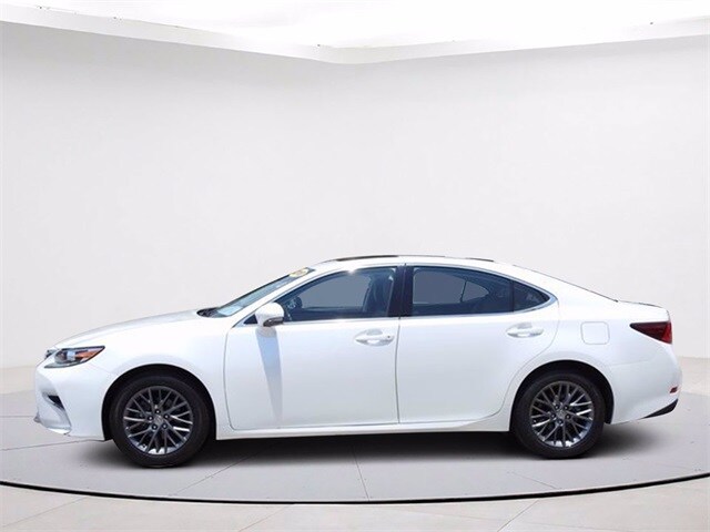 2018 Lexus ES 350 photo 4