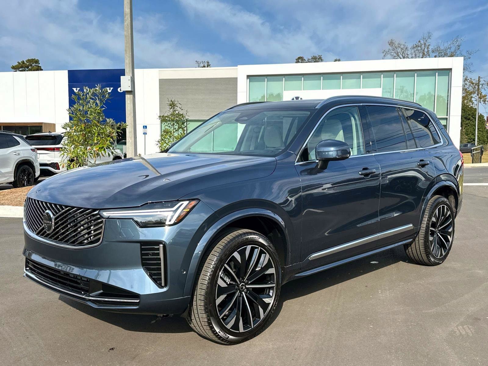 2026 Volvo XC90 Ultra's photo