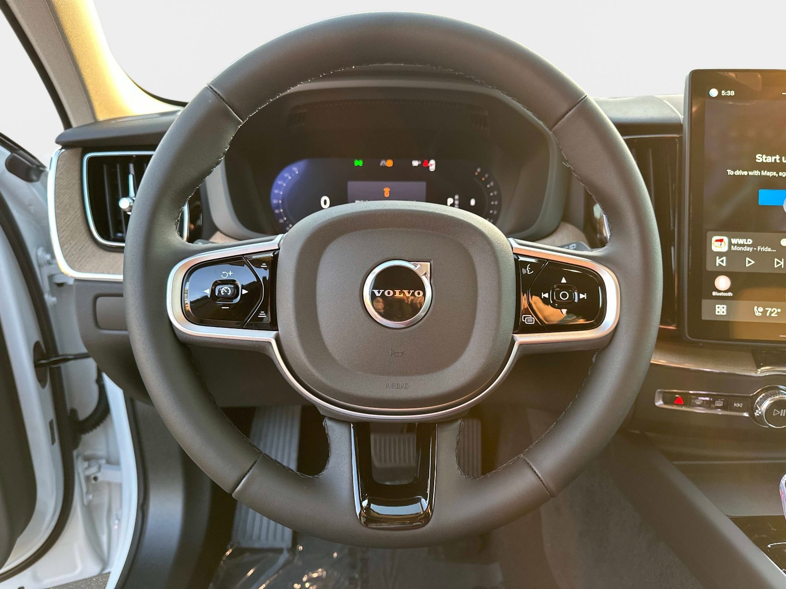 2026 Volvo XC60 Core - Photo 26