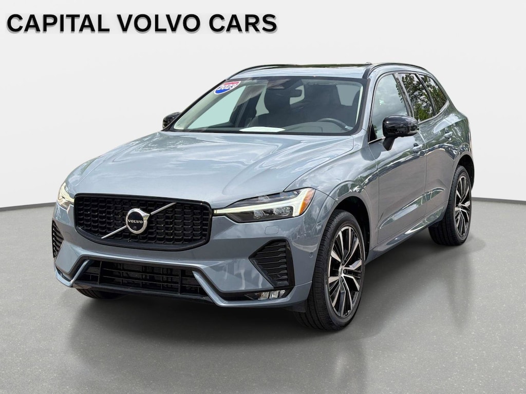 Used 2023 Volvo XC60 B5 FWD Plus Dark SUV