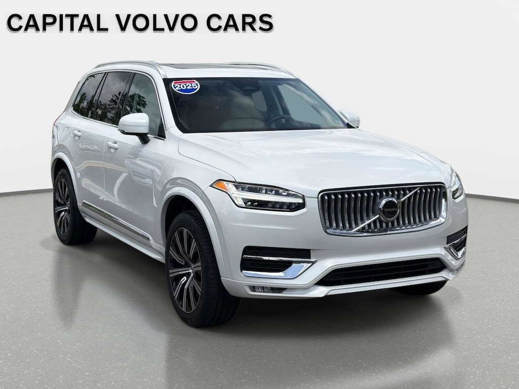 Used 2025 Volvo XC90 B6 Core SUV