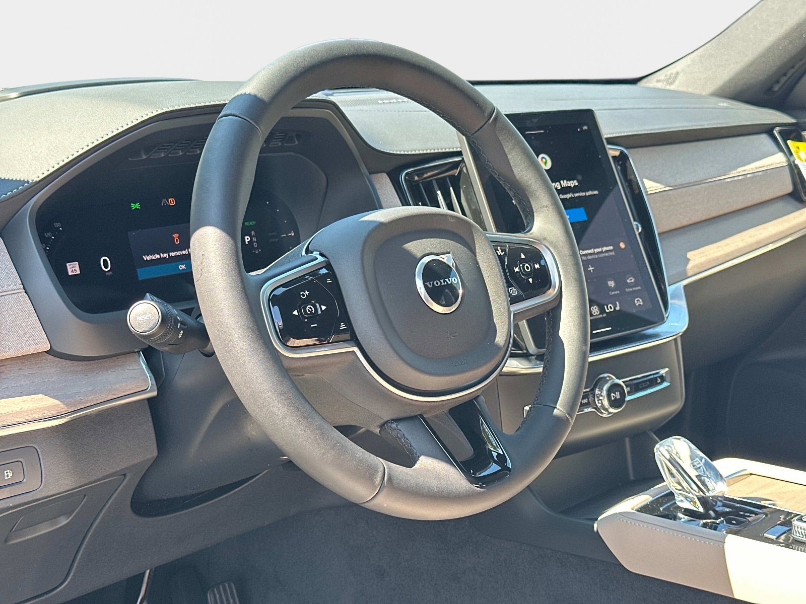 2026 Volvo XC90 Ultra - Photo 28