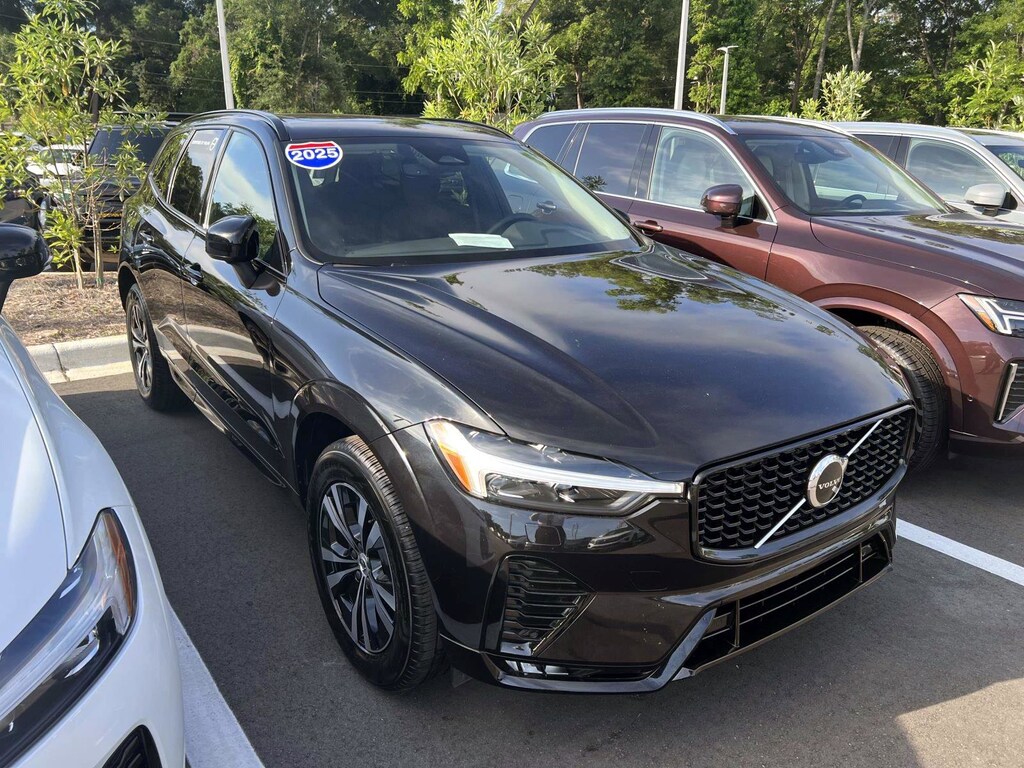 Used 2025 Volvo XC60 B5 Core SUV