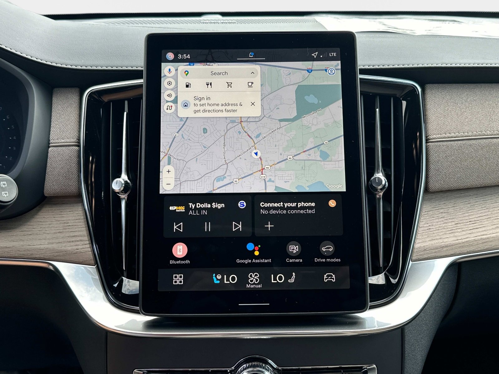 2026 Volvo XC90 Ultra - Photo 18