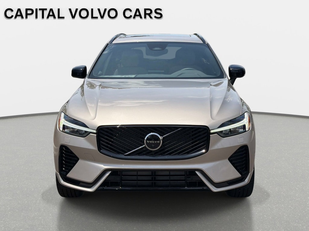 New 2026 Volvo XC60 plug-in hybrid T8 Plus SUV