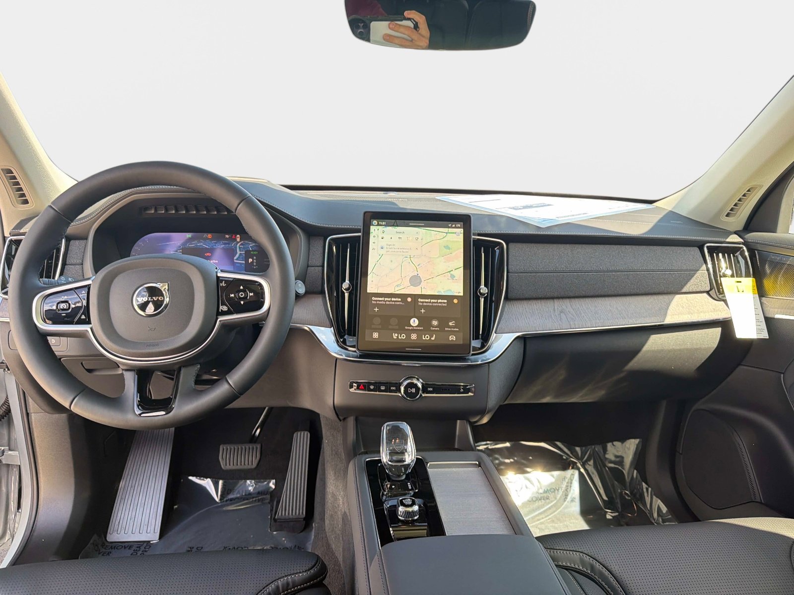 2026 Volvo XC90 Ultra - Photo 16