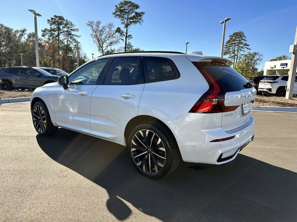 New 2026 Volvo XC60 B5 Ultra SUV