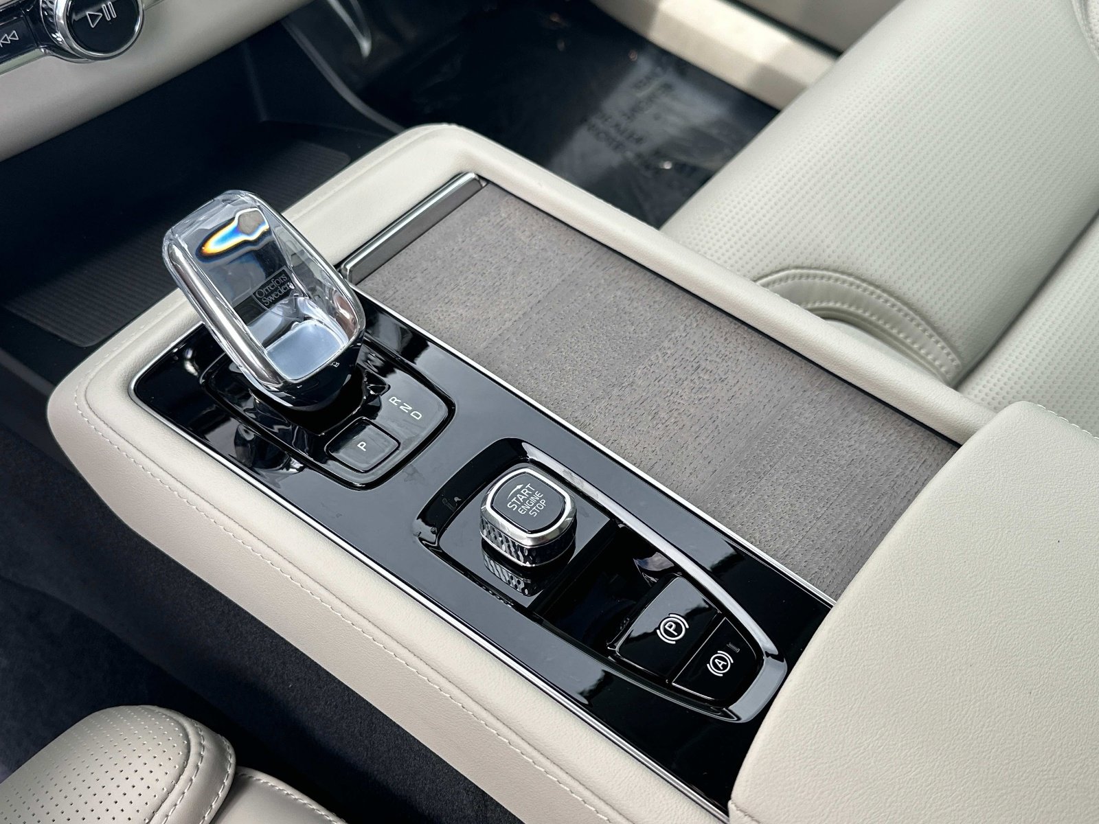 2026 Volvo XC90 Ultra - Photo 21