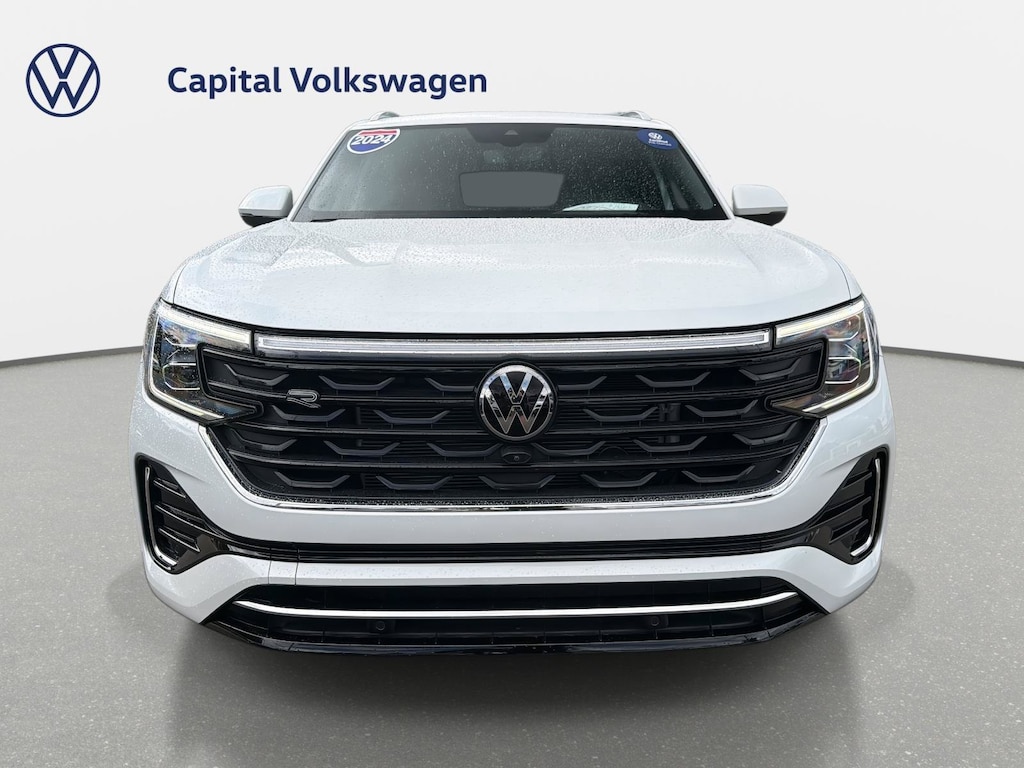 Used 2024 Volkswagen Atlas Cross Sport 2.0T SEL Premium R-Line SUV