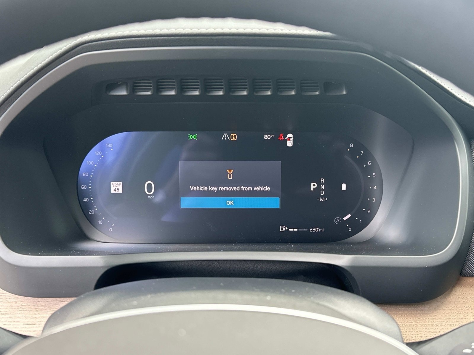 2026 Volvo XC90 Plus - Photo 24